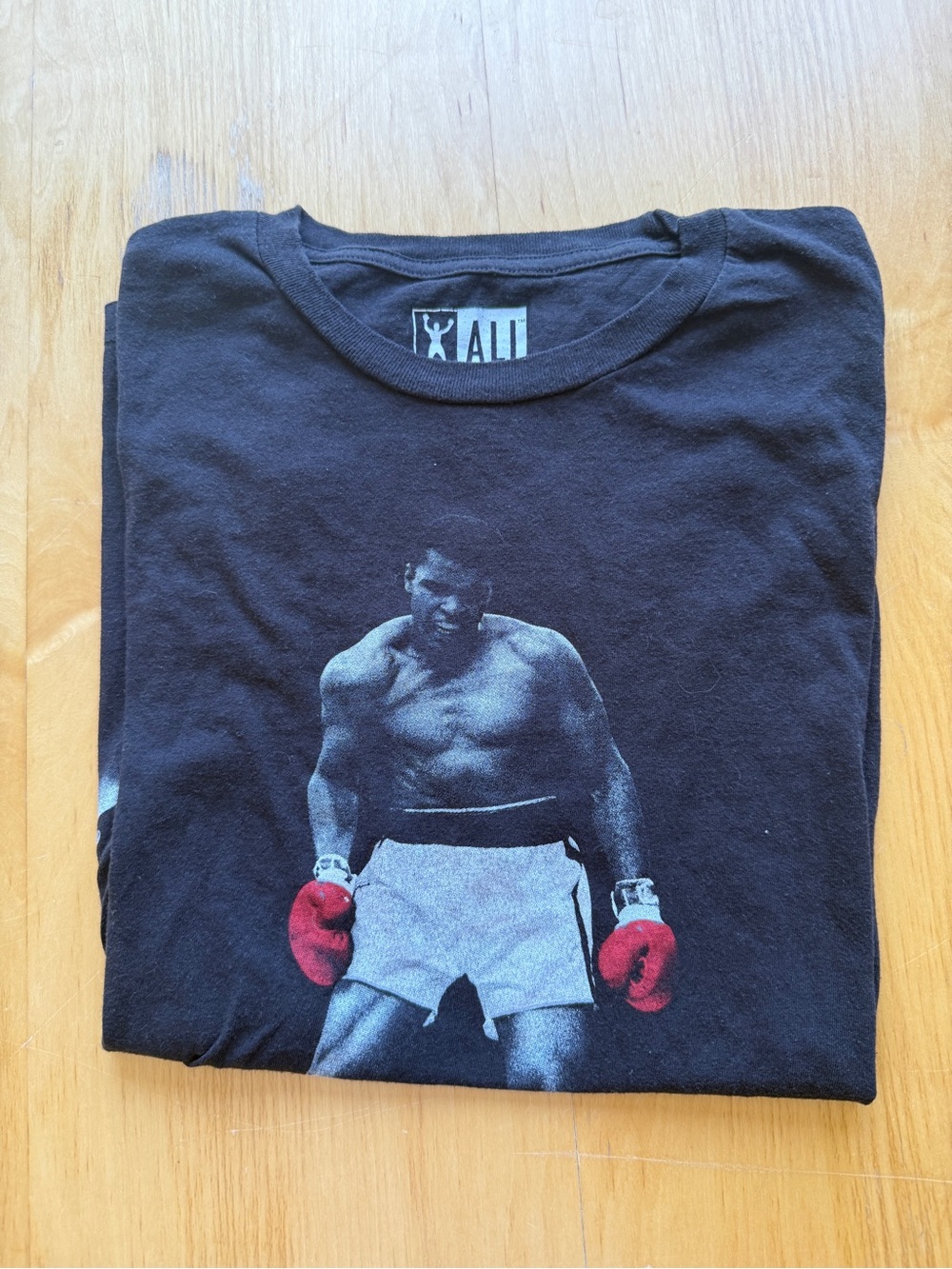 Muhammad Ali Graphic Tee Shirt Large Black Boxing Legend Knockout T-Shirt